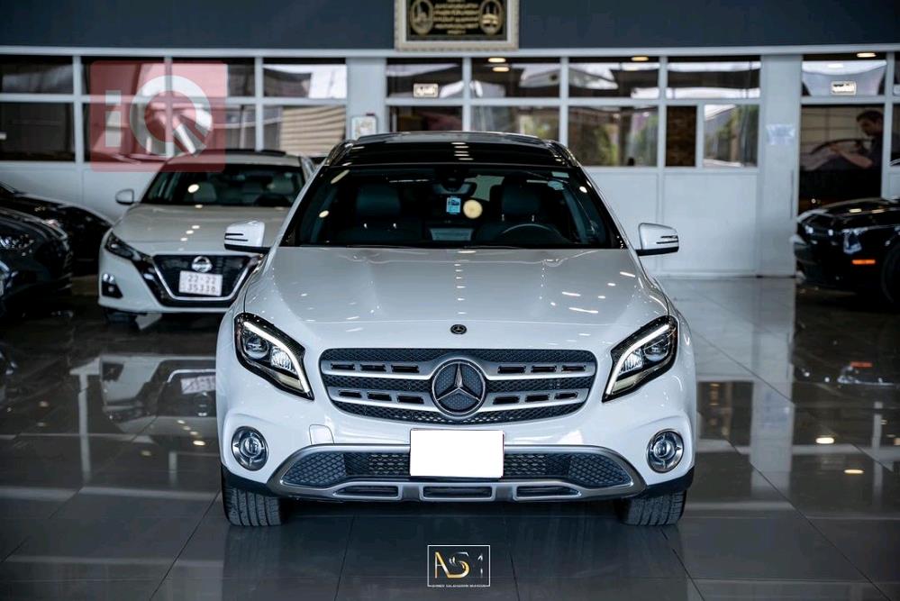 مرسيدس بنز GLA